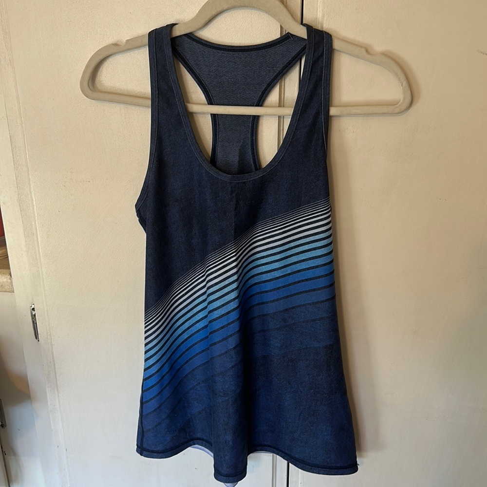 WANTABLE Sport Retro Striped Racerback Tank